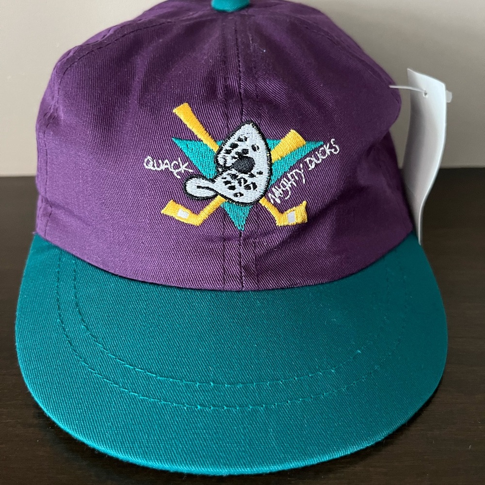 Vintage Infant Mighty Ducks Hat - new